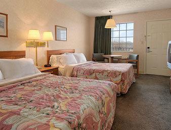 Days Inn By Wyndham Joelton/Nashville Room photo