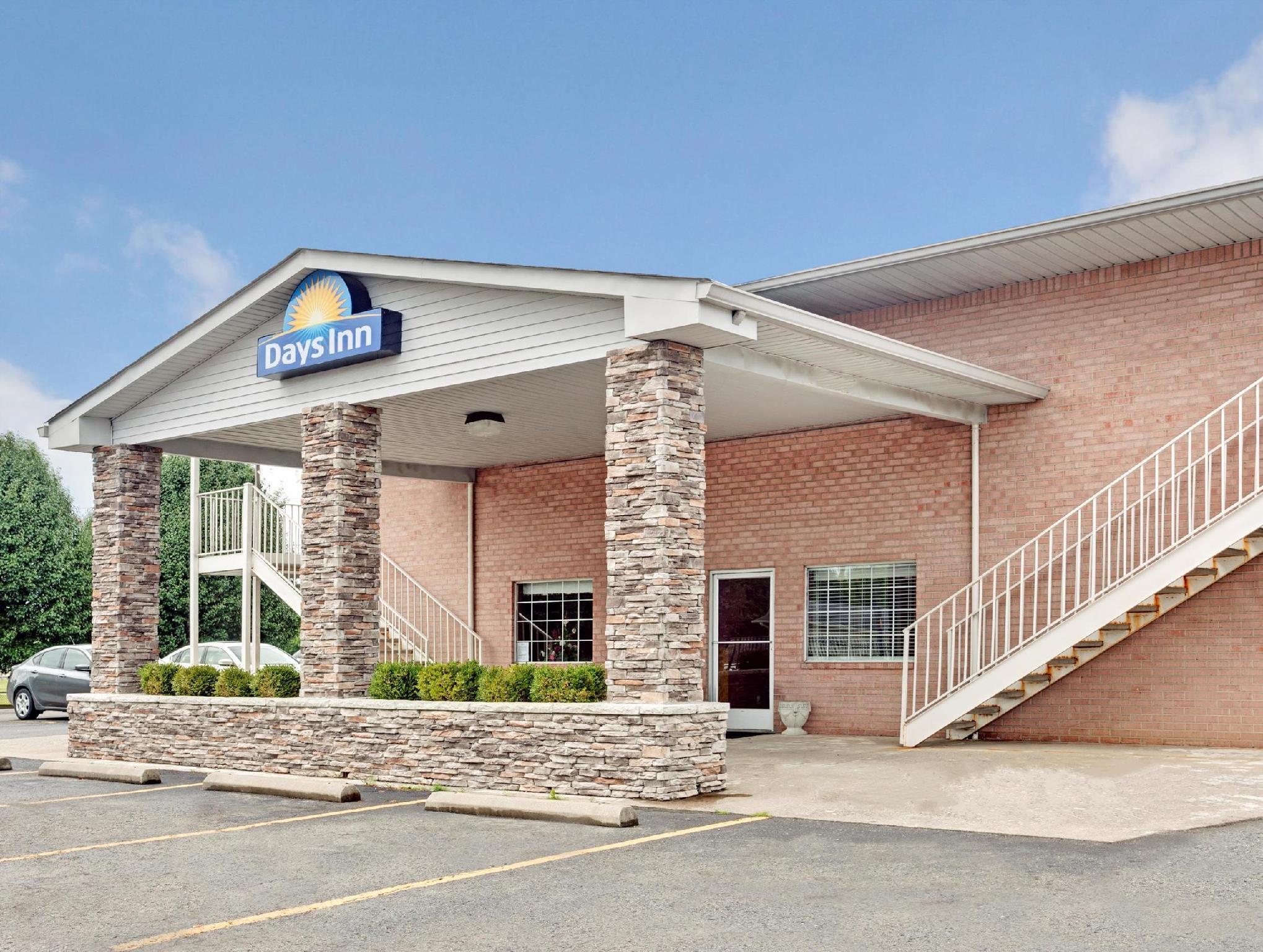 Days Inn By Wyndham Joelton/Nashville Exterior photo